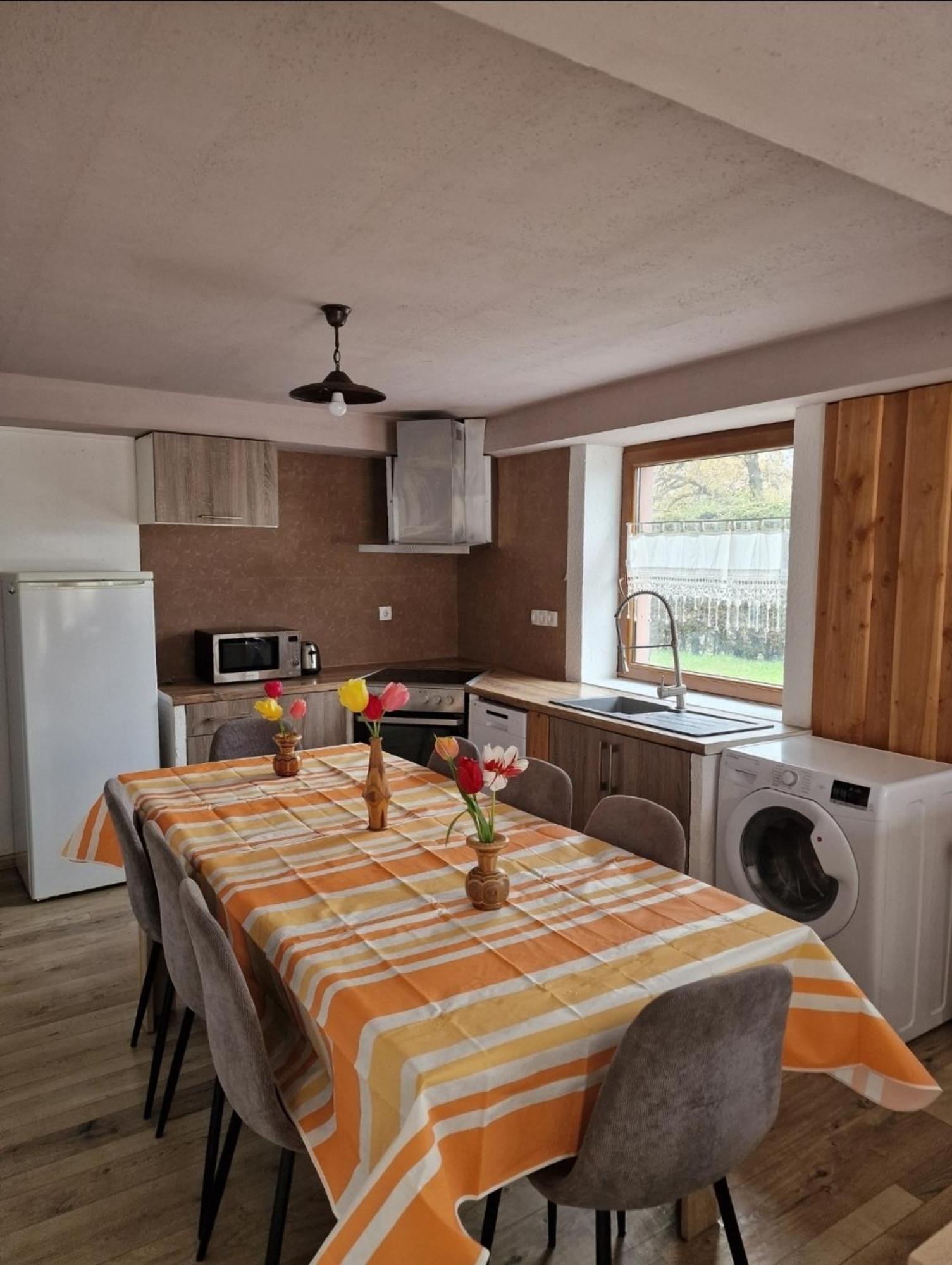 Seeblick Nr 1 ,feldberg Baerental * Rotwasser